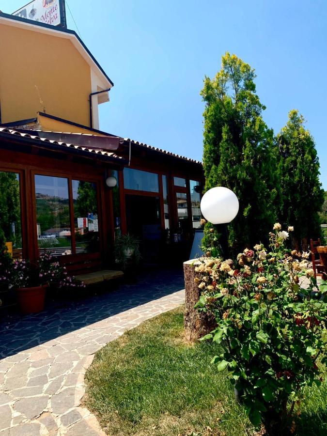 Albergo Monte Selva Barisciano Esterno foto
