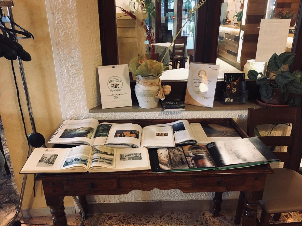 Albergo Monte Selva Barisciano Esterno foto